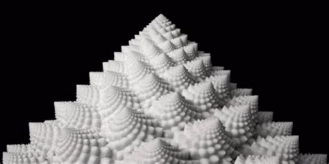 blooms  hypnotizing  printed sculptures    morph  spinning  strobe