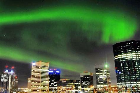 northern lights  edmonton  fort saskatchewan stunning aurora borealis return  alberta