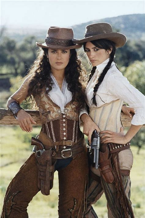 20 Stylish Trendy Cowgirl Outfit Ideas For 2024