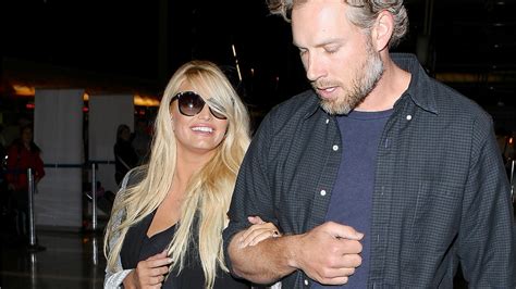 jessica simpson and eric johnson tie the knot