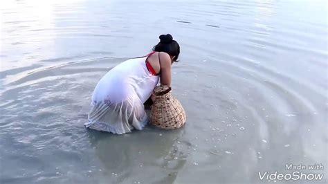 Gadis Kampung Pandai Cari Ikan Youtube