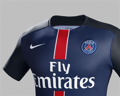 nouveau maillot home  paris saint germain nike