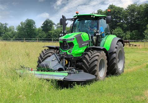deutz fahr adds  beefy  cylinder tractors     agriland
