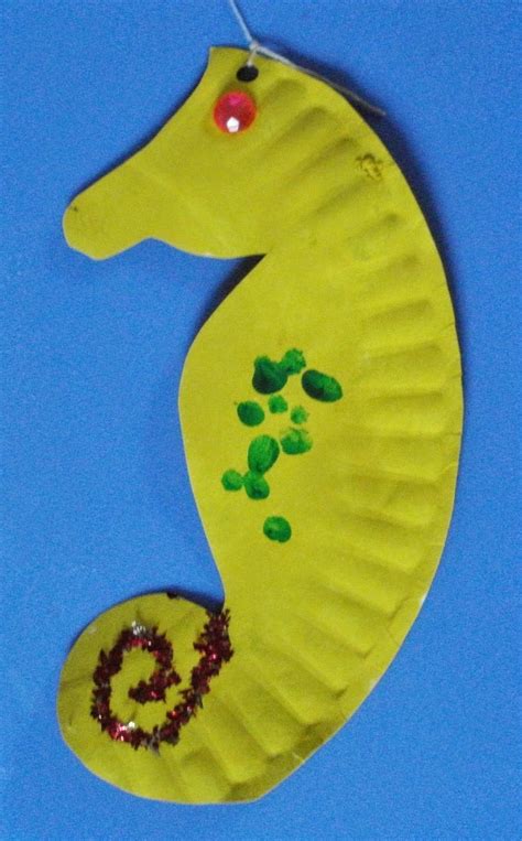 stars learning seahorse paper plate craft wtemplate
