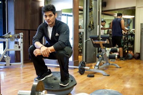 On Screen Abdominals Send India’s Men To Gym The New York Times