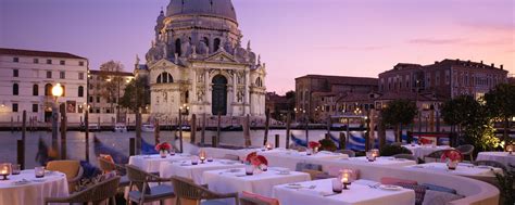 hotel dining restaurants  st regis venice