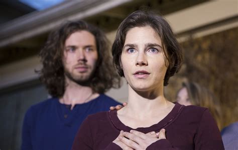 Amanda Knox Says A Lesbian Inmate Tried To Seduce Her In Prison