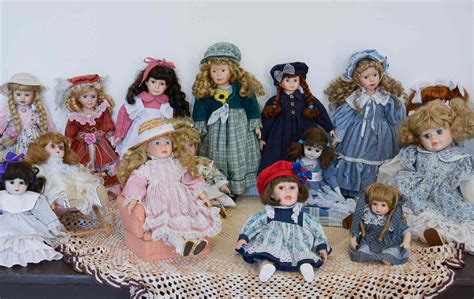 tips  protect  preserve  collectible dolls