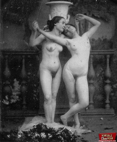 pinkfineart 20s nude ladies together from vintage classic porn