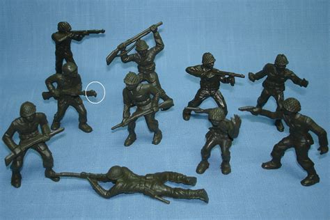 Vintage Plastic Army Men Hairy Pussy Gals
