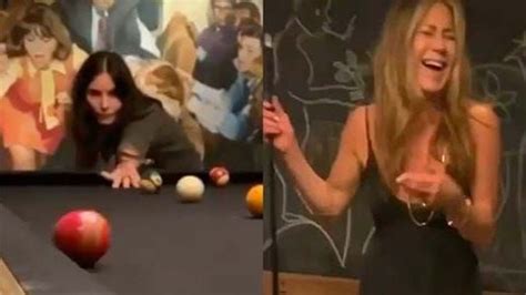 Enjoy This Video Of Jennifer Aniston Failing At Pool With Courteney Cox