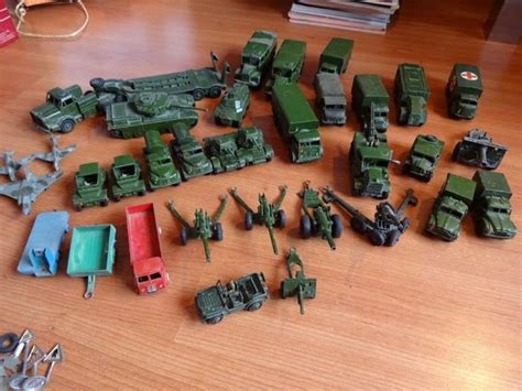 stuks dinky toys leger voertuigen catawiki