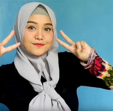 tutorial hijab pashmina remaja simple ragam muslim