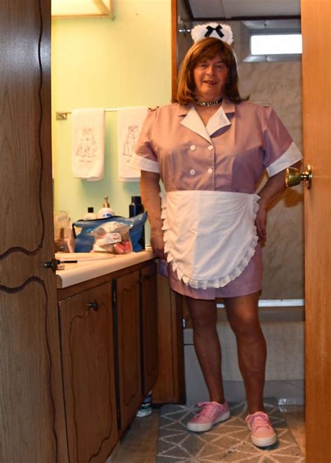 Linda Ready To Make The Bathroom Shine In 2022 French Maid Costume