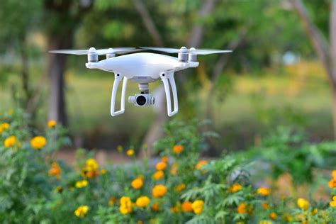 aplicaciones  drones planifica tus vuelos explora  diviertete