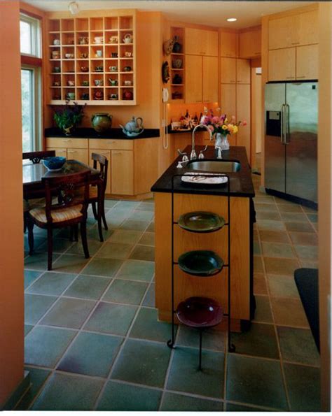 kitchen floor tiles   classic durable  trend proof