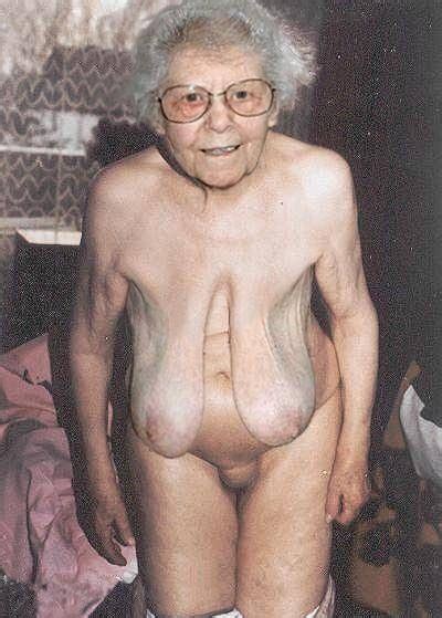 Ht13  Porn Pic From Granny Oma Hanging Tits Sex Image