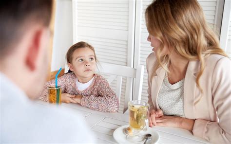 Gemeinsam Eltern Bleiben 7 Tipps Für Das Gespräch Mit Den Kindern Nach