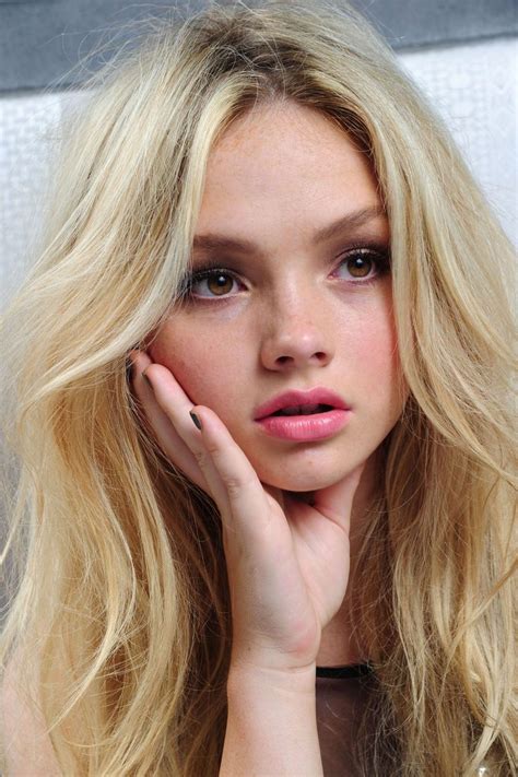 Natalie Alyn Lind Natalie Alyn Lind Natalie Alyn Celebrity Pictures