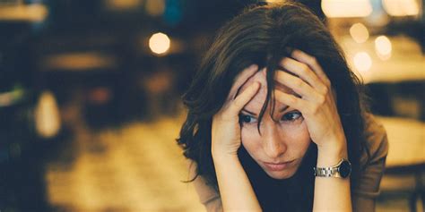 7 common depression symptoms in women how to tell if you re depressed