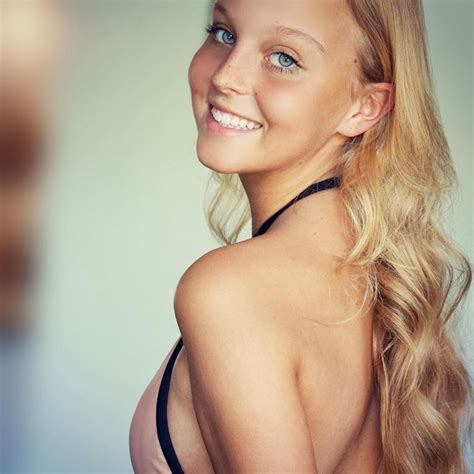 morgan cryer social media pics 06 04 2017