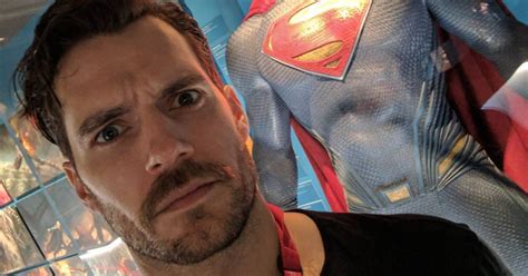henry cavill s mustache will have to be erased from justice league