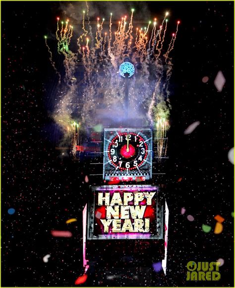 dick clark s new year s rockin eve 2016 performers