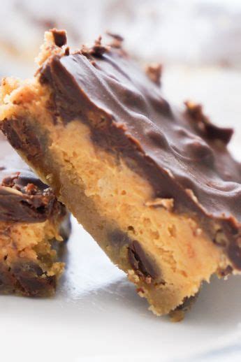 Easy Peanut Butter Bars With Chocolate Chip Cookie Base Peanut Butter