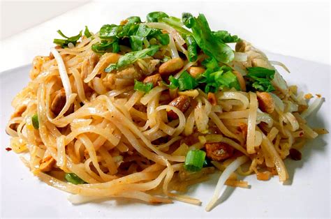vegetable pad thai foodrasoi