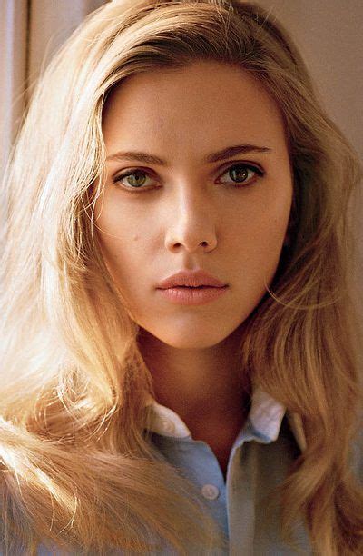 scarlett johansson the most sexiest and beautiful actress of hollywood scarlett johansson