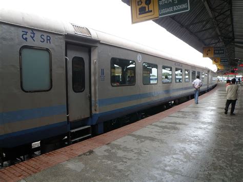 chennai mysore shatabdi express train   mysore railway station