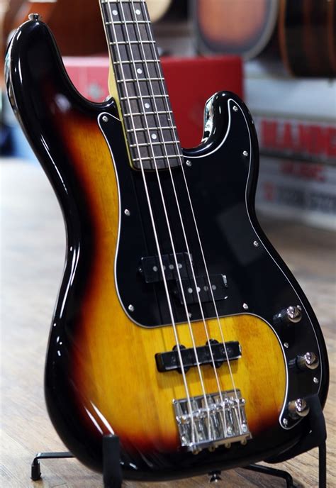 Guitars Fender Squier Vintage Modified Precision Bass Pj