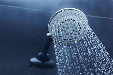 4 reasons to take cold showers to improve your skin herb n eden