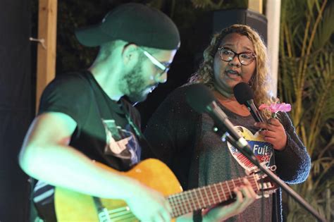 street singer  voice  venezuelas growing diaspora  nwitimescom