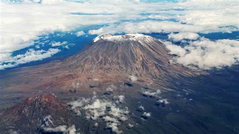 climb mount kilimanjaro   travelmyheart