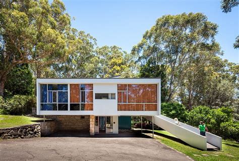 flat roofed houses wed move  immediately mid century home