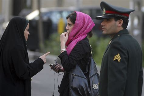 Most Middle Eastern Countries Agree On Dress Code For Women Ok To See