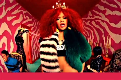 Rihanna S Sandm Video Banned In 11 Countries