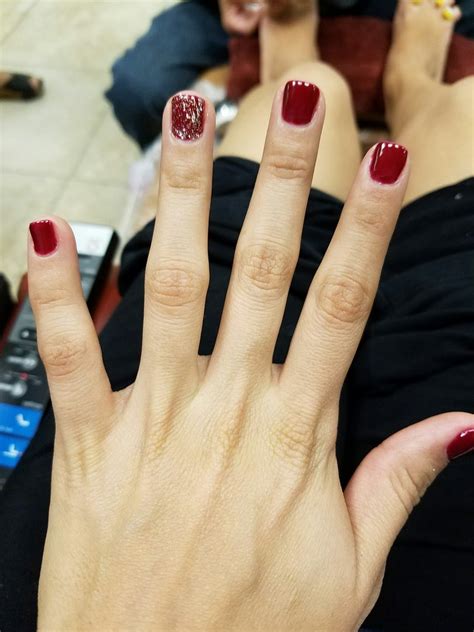 red nail salon    goal     client feel