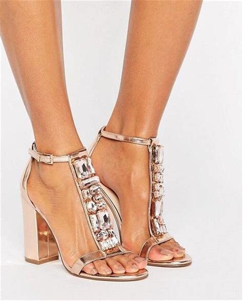 Women Luxury Gold T Strap Rhinestone Chunk Heel Sandals Bling Bling