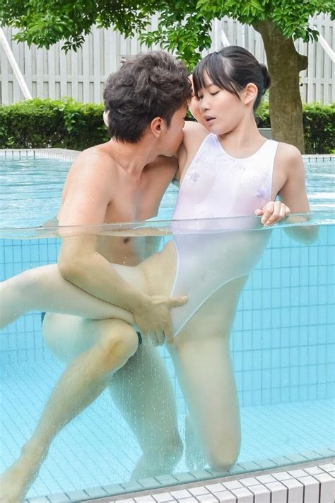 yui kasugano fucks in pool pichunter