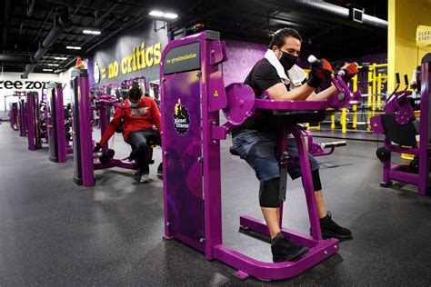 Americans Are Heading Back To Gyms As Interest In At Home Workouts