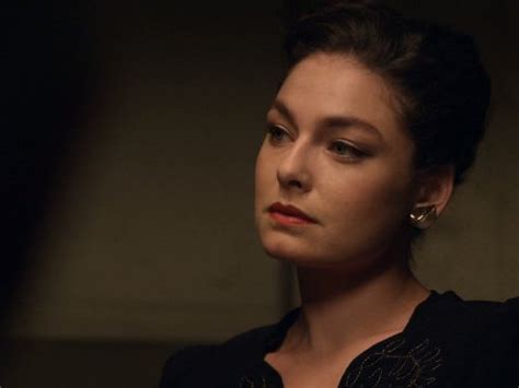 Alexa Davalos