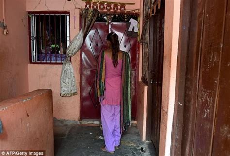 indian father strangles daughter s rapist mutilates attacker with hot tongs asia and pacific