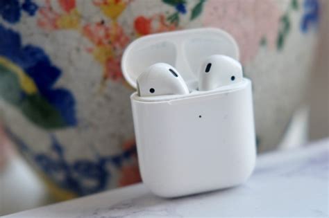 iphone    airpods trusted reviews