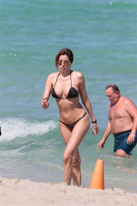 aida yespica proves that size actually matters the fappening 2014 2019 celebrity photo leaks