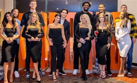 knicks holiday party photo with mostly white wags goes viral on social