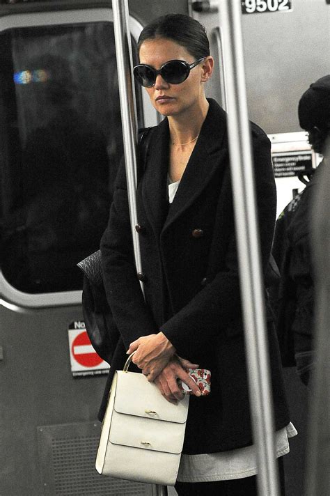 See Helen Mirren And Other Celebrities Riding The New York City Subway
