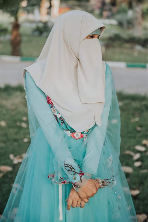 pin by aisyah on elegant arab girls hijab muslim women