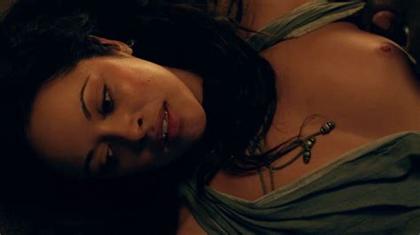 Nackte Marisa Ramirez In Spartacus Gods Of The Arena